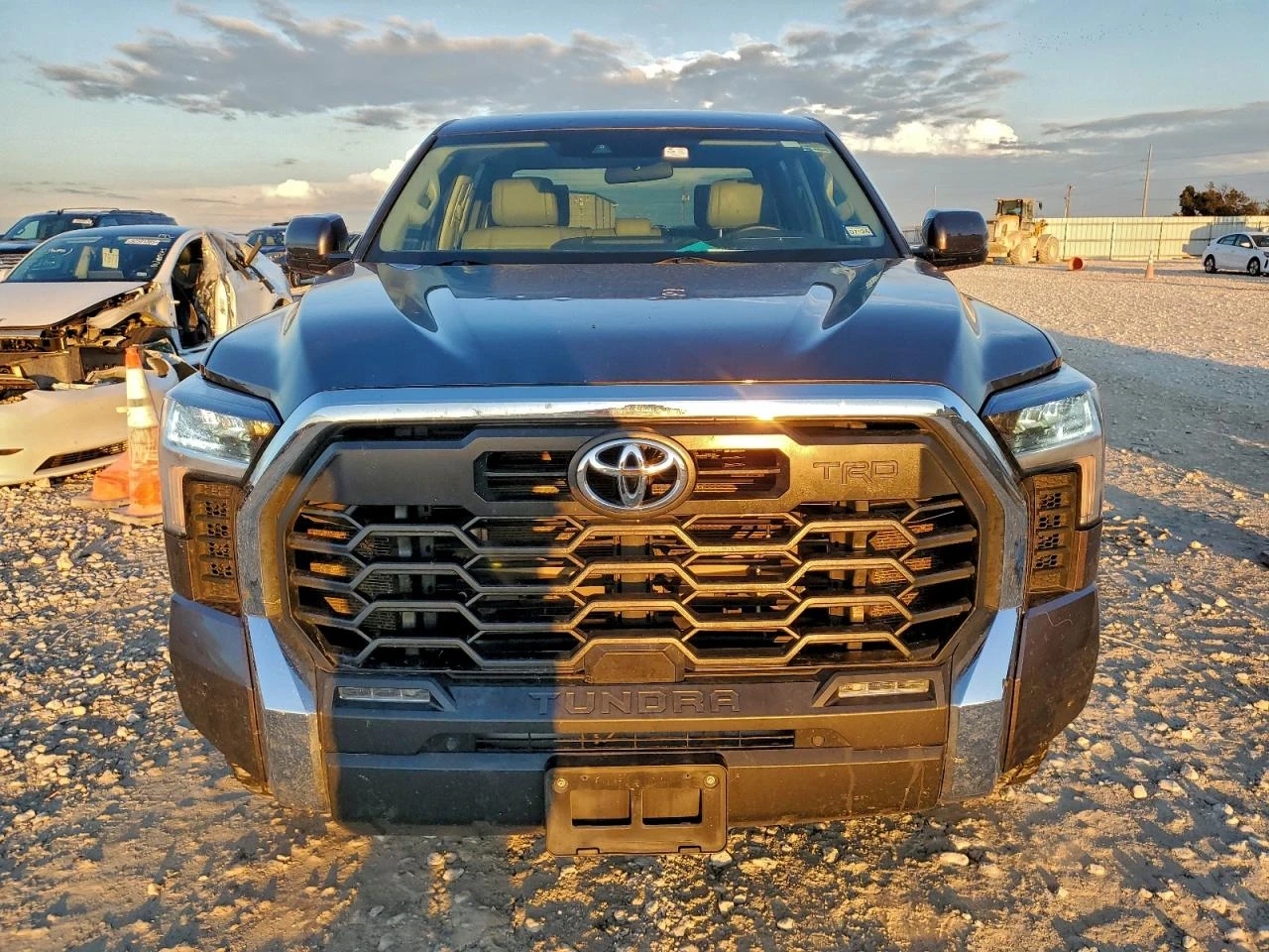 Toyota Tundra * CREWMAX* SR*  | Mobile.bg � ����������� 2