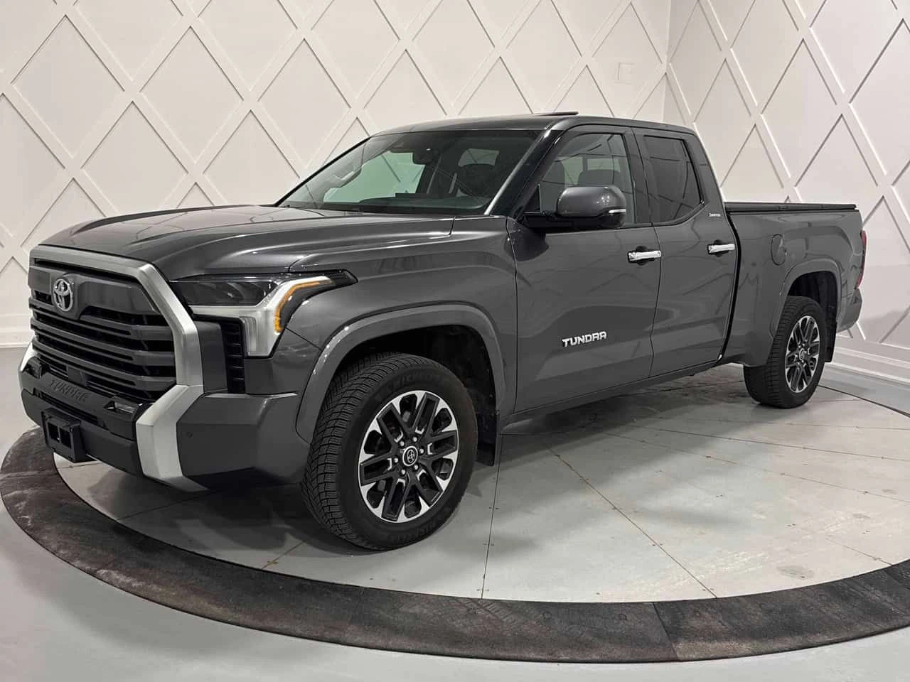 Toyota Tundra * Limited * CARFAX * Обдухване * Два ключа * 