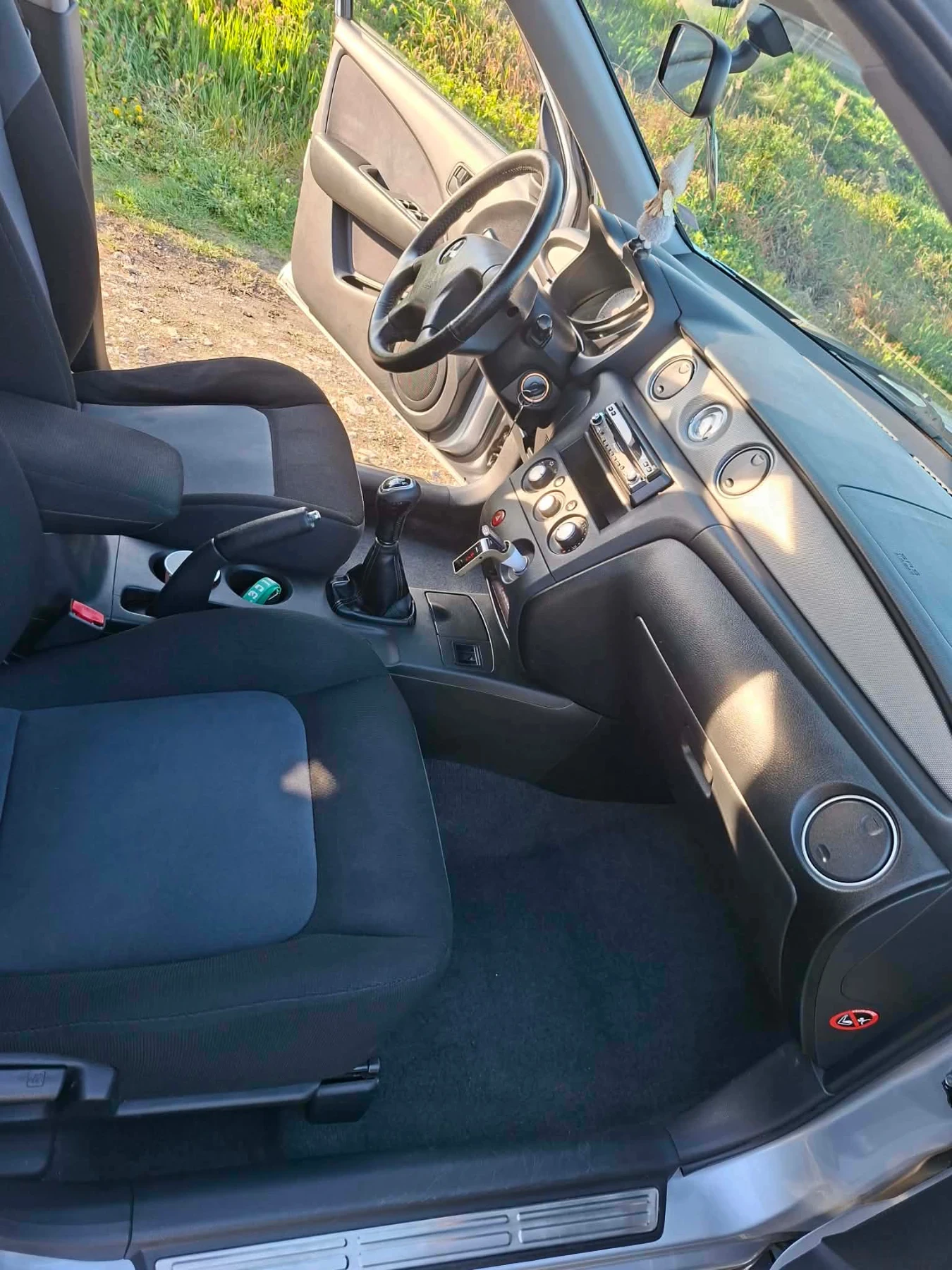 Mitsubishi Outlander, снимка 8 - Автомобили и джипове - 54248193