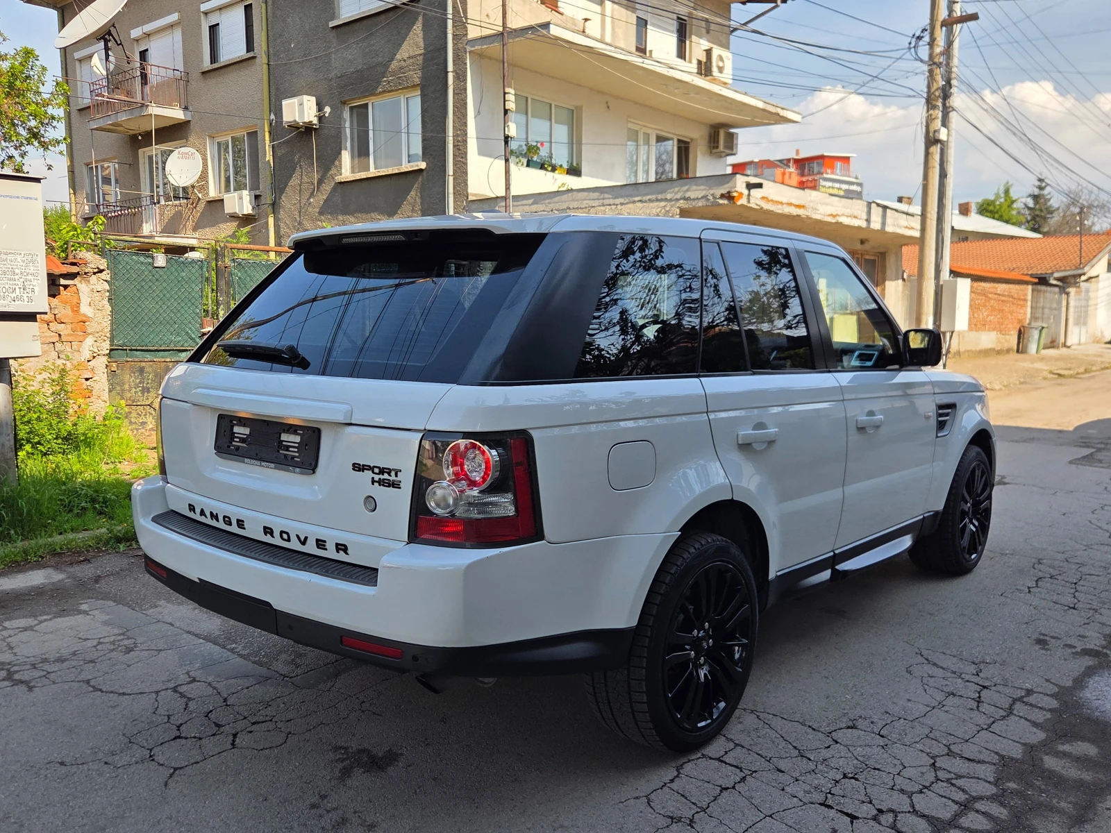 Land Rover Range Rover Sport 3.0TDV6 HSE УНИКАЛЕН, снимка 6 - Автомобили и джипове - 54352995