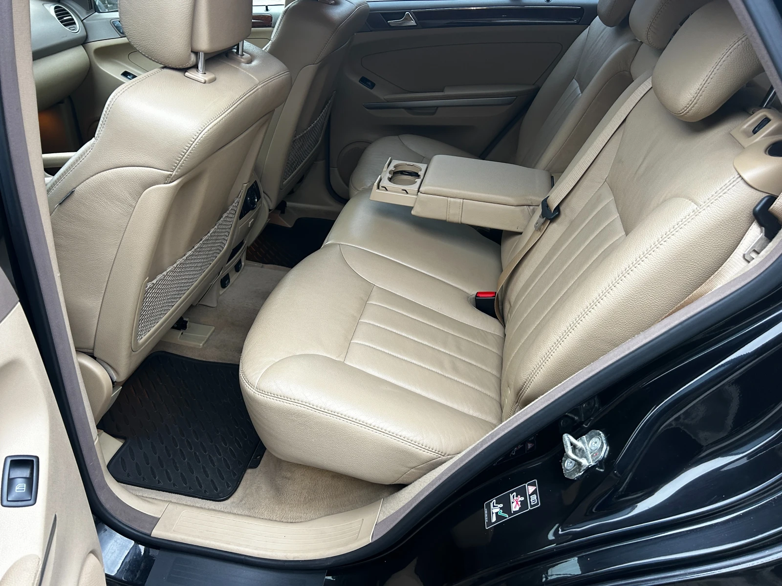 Mercedes-Benz ML 280 CDI, снимка 10 - Автомобили и джипове - 54430043