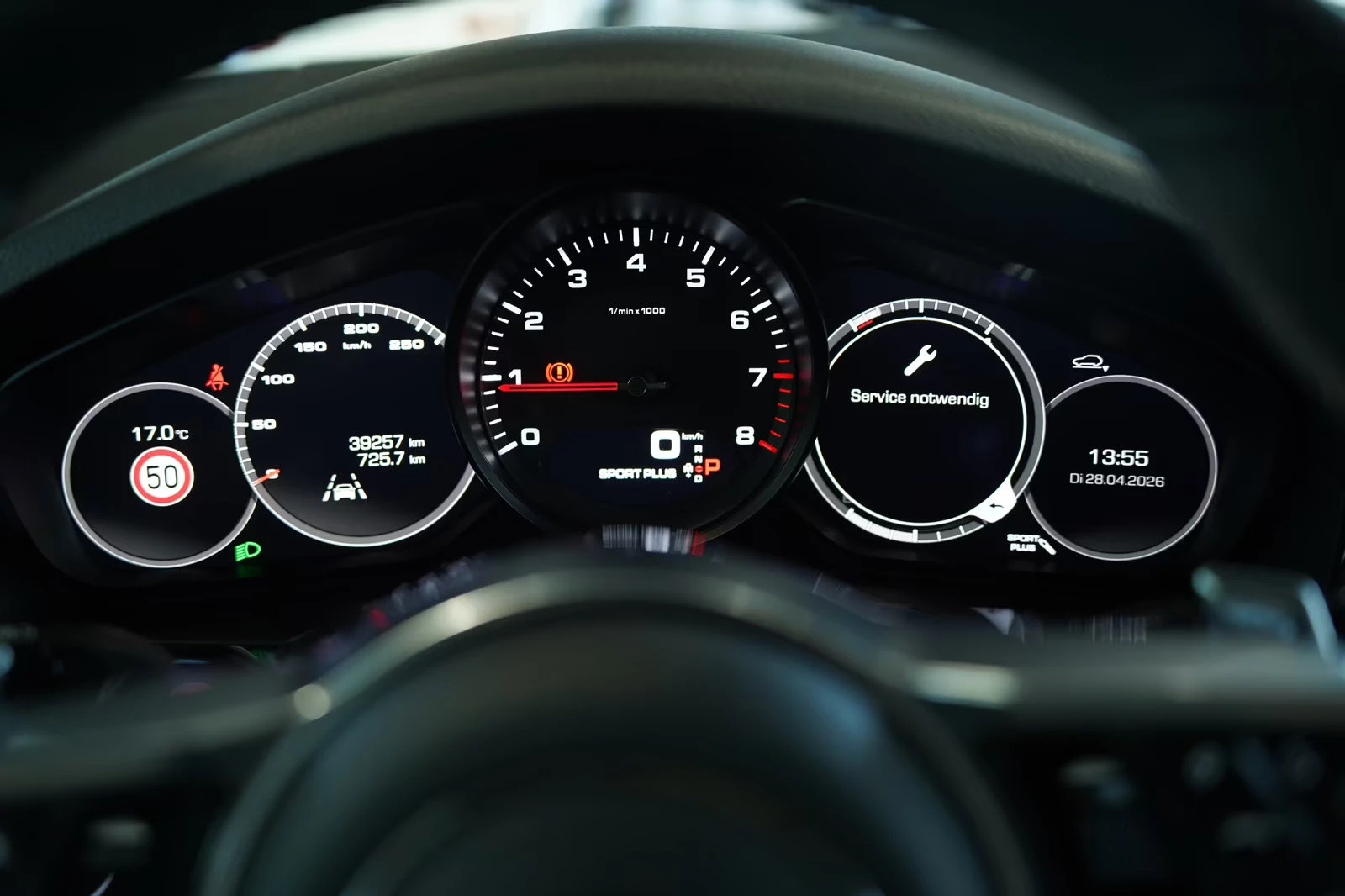 Porsche Cayenne CHRONO/340HP/PANO/360/MEMO/LED/CPLAY/355q, снимка 9 - Автомобили и джипове - 54712210