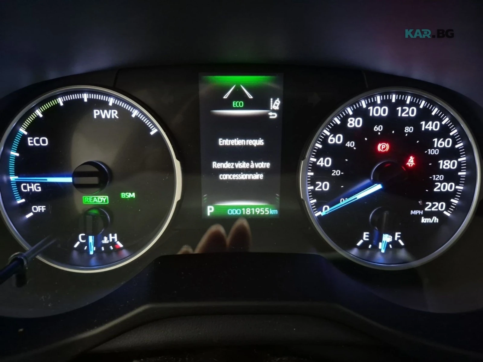 Toyota Rav4 HYBRID LE * AвтоКредит * (ЦЕНА ДО БГ), снимка 12 - Автомобили и джипове - 54826956