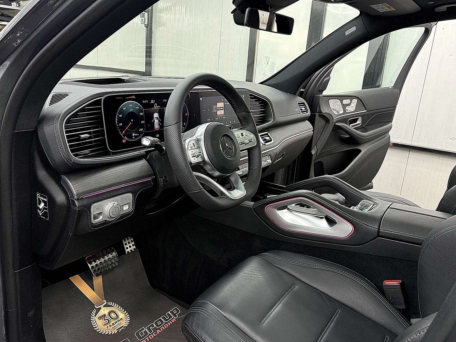 Mercedes-Benz GLE 400 AMG-line/PANORAMA/360-K/GERMANY СОБСТВЕН ЛИЗИНГ, снимка 14 - Автомобили и джипове - 54938152