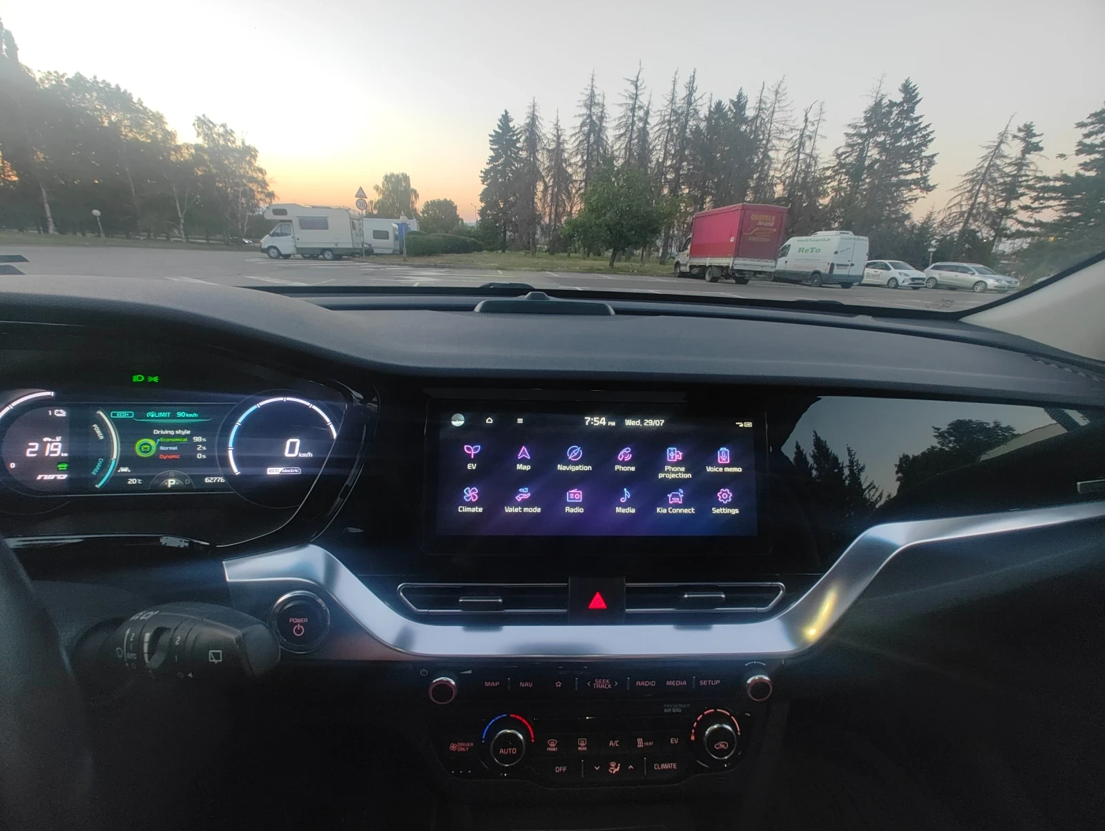 Kia Niro 65kWh/SOH100%/KIA CONNECT
