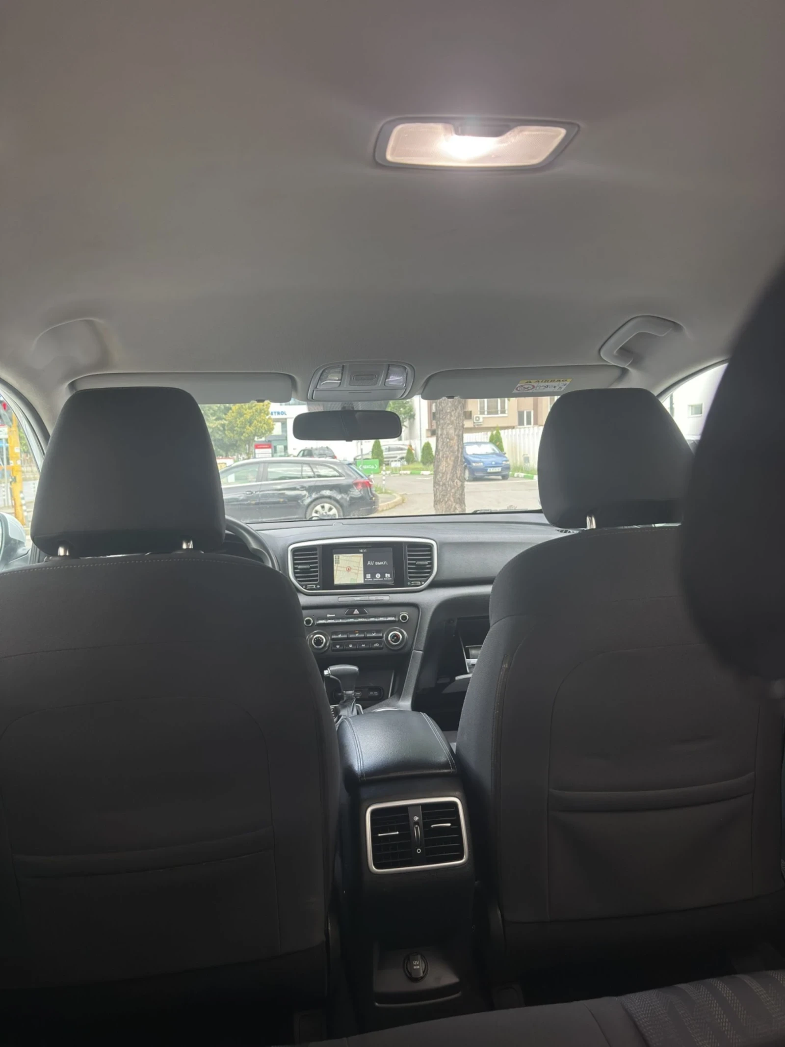 Kia Sportage 1.6 4x4 газ/бензин 177 к.с., снимка 9 - Автомобили и джипове - 55248102