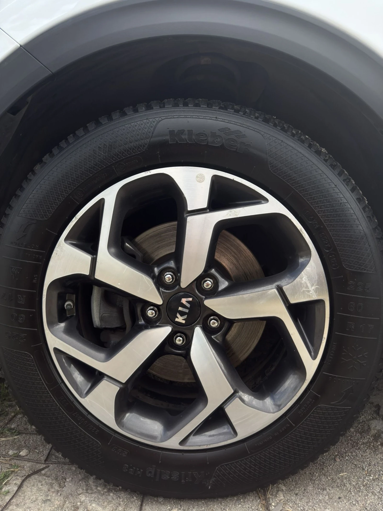 Kia Sportage 1.6 4x4 газ/бензин 177 к.с., снимка 12 - Автомобили и джипове - 55248102