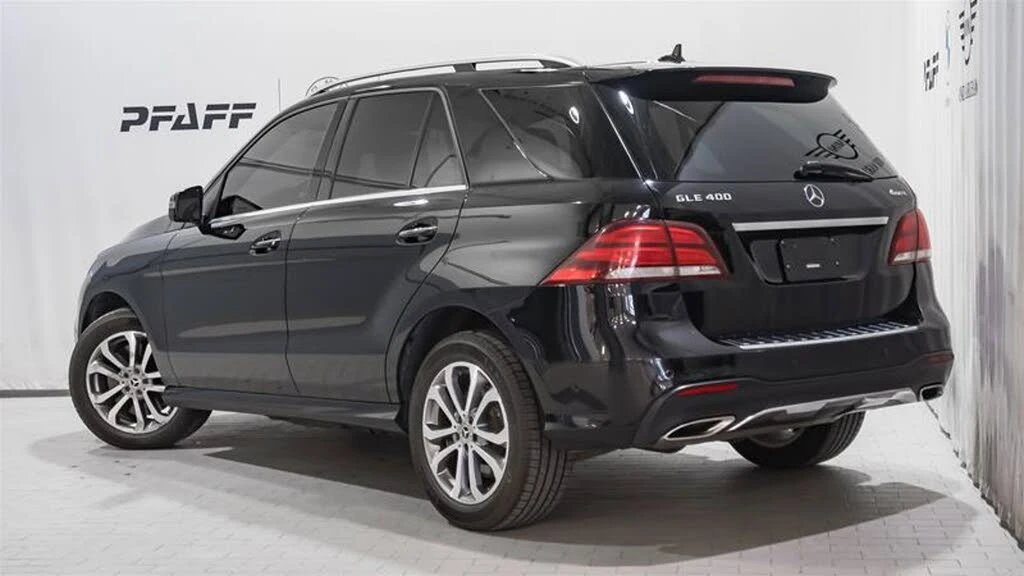 Mercedes-Benz GLE 400 4MATIC AMG LINE* HARMAN KARDON* 360* PANORAMA* , снимка 3 - Автомобили и джипове - 55465101