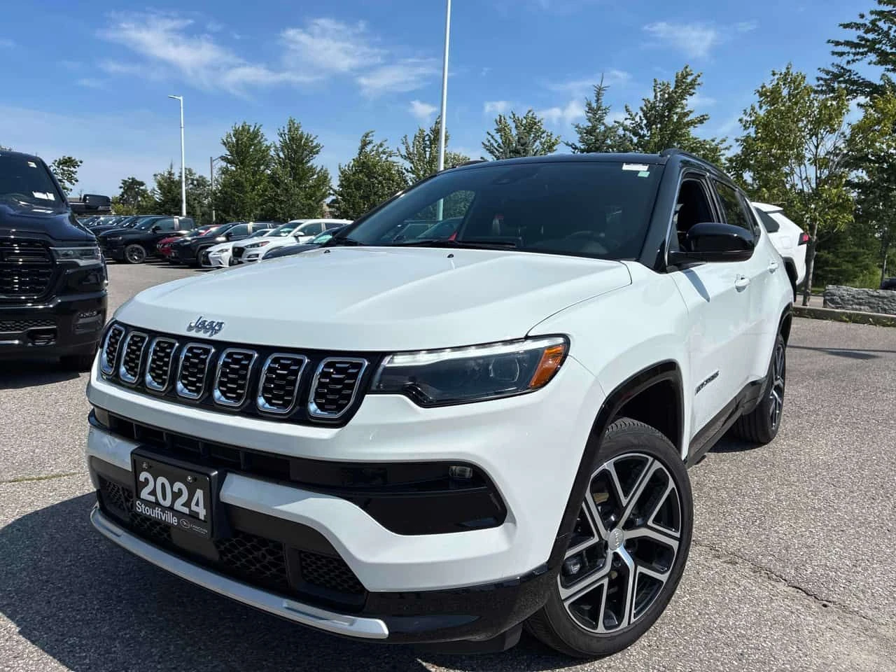 Jeep Compass Limited /CARFAX/КЛИП НА МОТОРА 