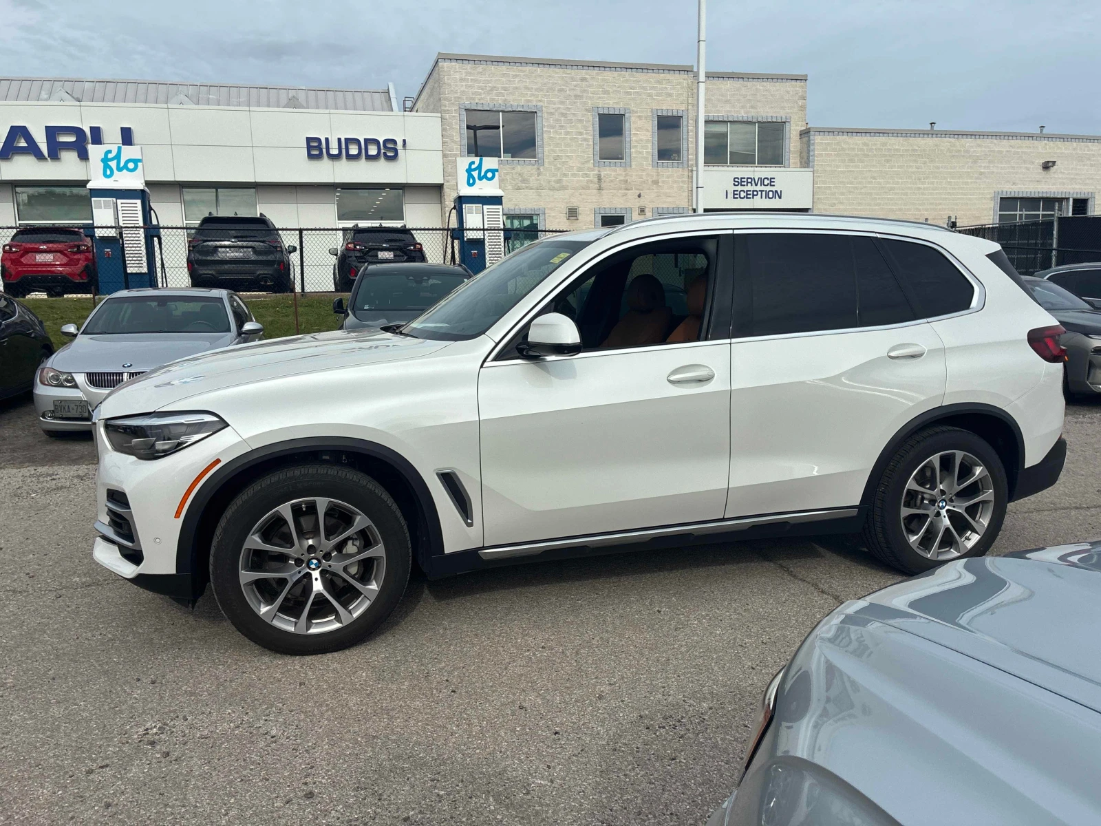 BMW X5 * xDrive40i * АВТОКРЕДИТ БЕЗ ПЪРВОНАЧАЛНА ВНОСКА* , снимка 2 - Автомобили и джипове - 56137475