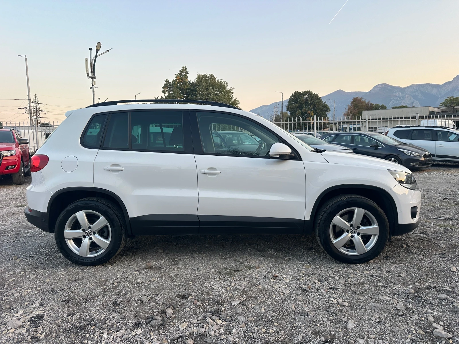 VW Tiguan 2.0TDI 140kc ITALIA | Mobile.bg � ����������� 3