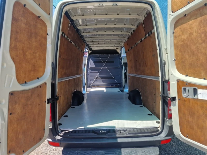 Mercedes-Benz Sprinter 319 TDI Макси Климатроник, снимка 8 - Бусове и автобуси - 46840529