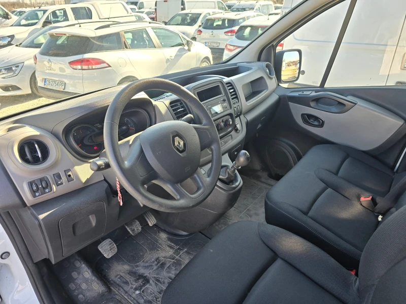 Renault Trafic 1.6 dCi, снимка 8 - Бусове и автобуси - 49399670