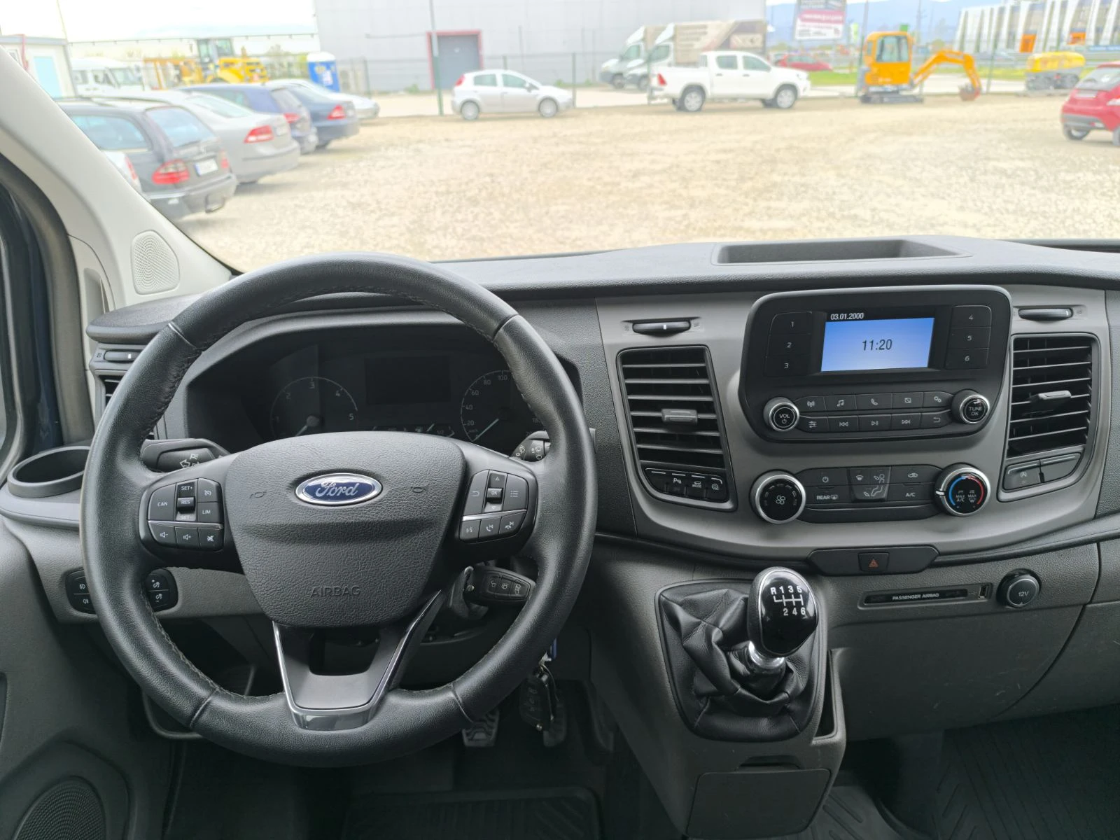 Ford Transit Custom 2.0D 8+ 1, снимка 16 - Бусове и автобуси - 54147412