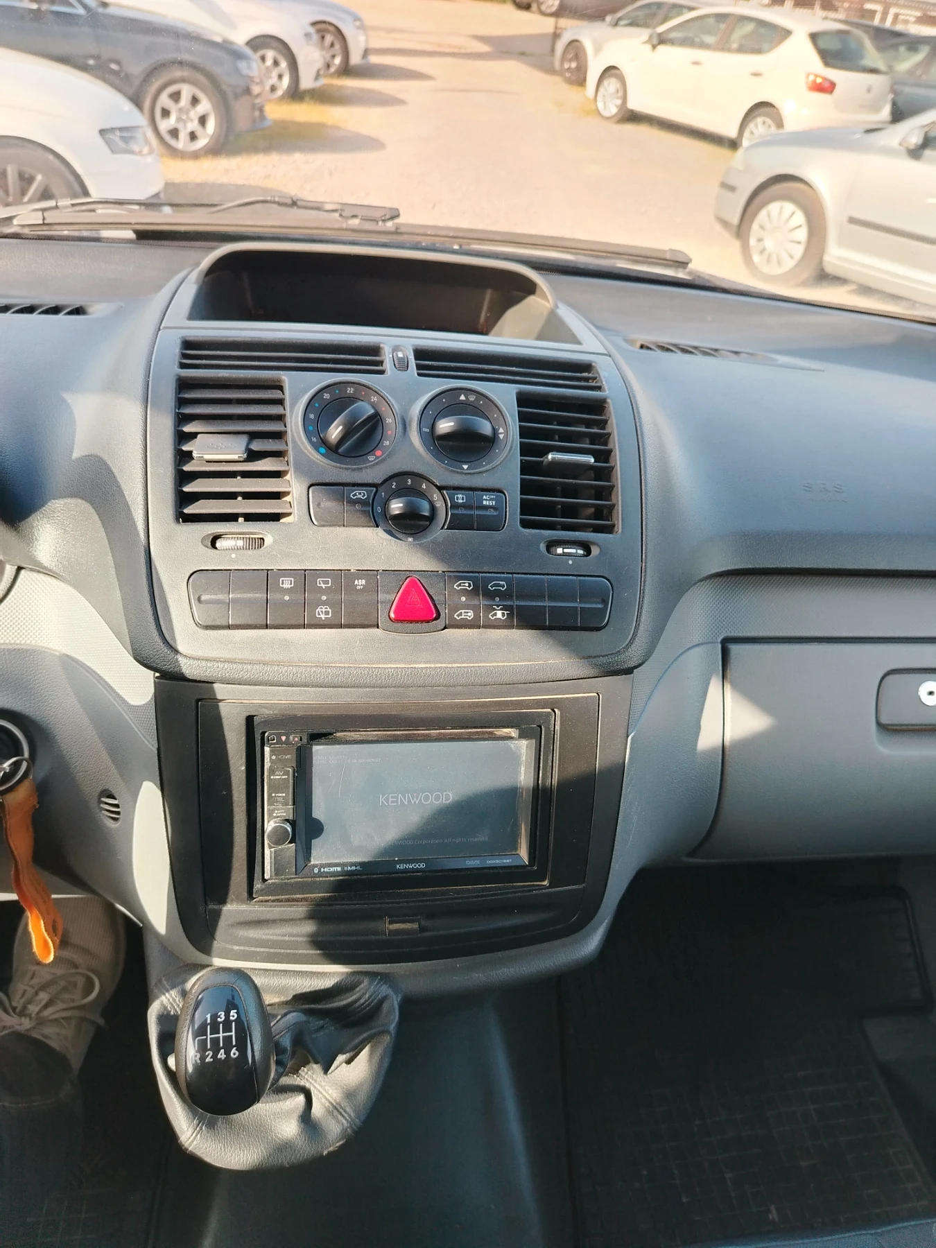 Mercedes-Benz Vito 2.2 CDI 9����� | Mobile.bg � ����������� 12