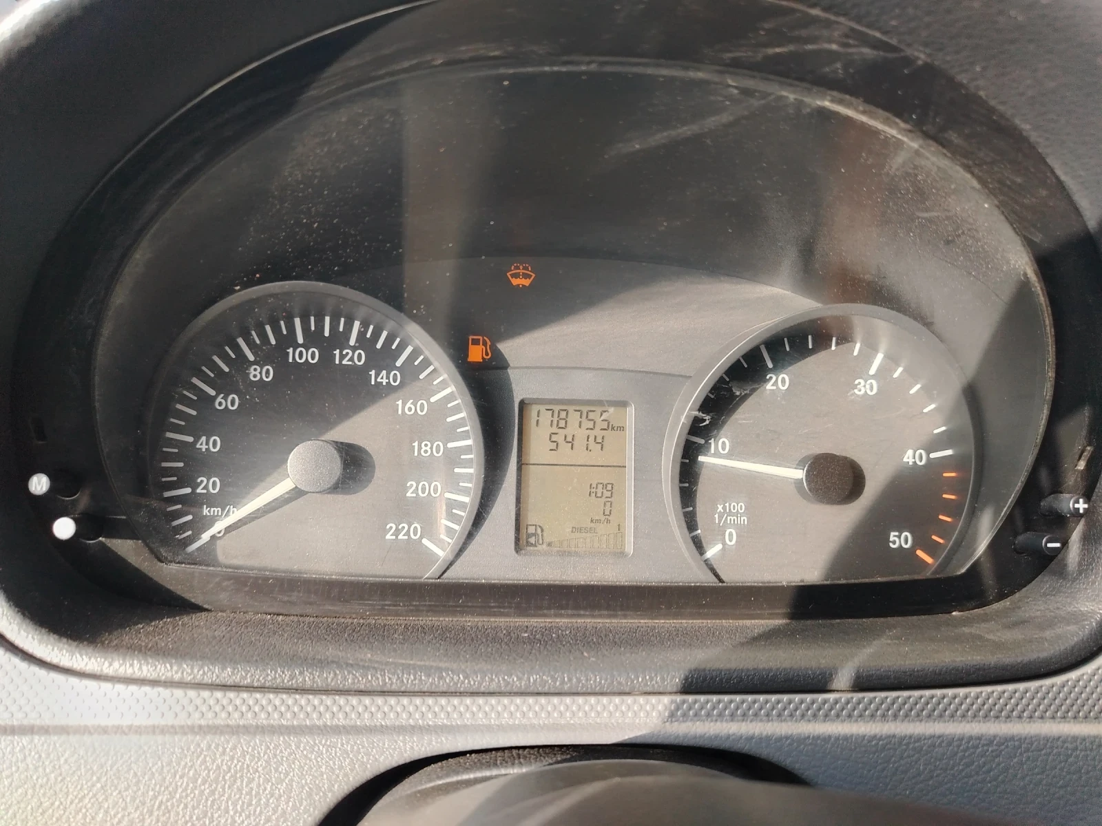 Mercedes-Benz Vito 2.2 CDI 9����� | Mobile.bg � ����������� 13