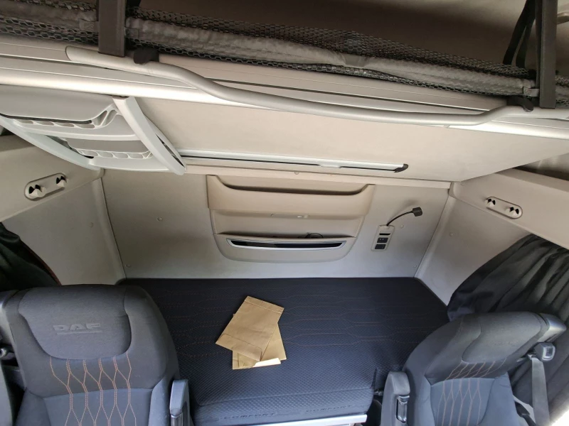 Daf XF 106.480 SSC ретардер Мега, снимка 8 - Камиони - 52644229