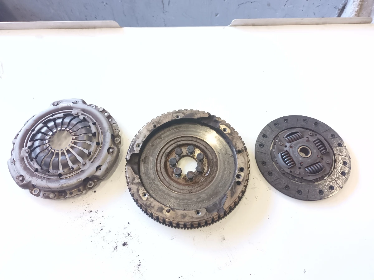     , 1.5  | Mobile.bg   1