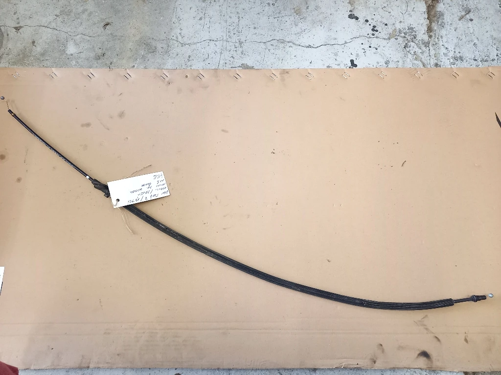 Жило отваряне преден капак Фолксваген Голф 7 (ч)