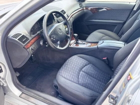 Mercedes-Benz E 280 3.0 V6 4Matic , снимка 9