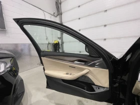 BMW 530 i  xDrive M-Pack , снимка 11