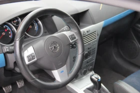 Opel Astra GTC OPC, снимка 11