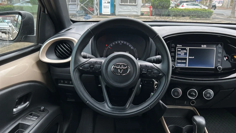 Toyota Aygo, снимка 11 - Автомобили и джипове - 47951740