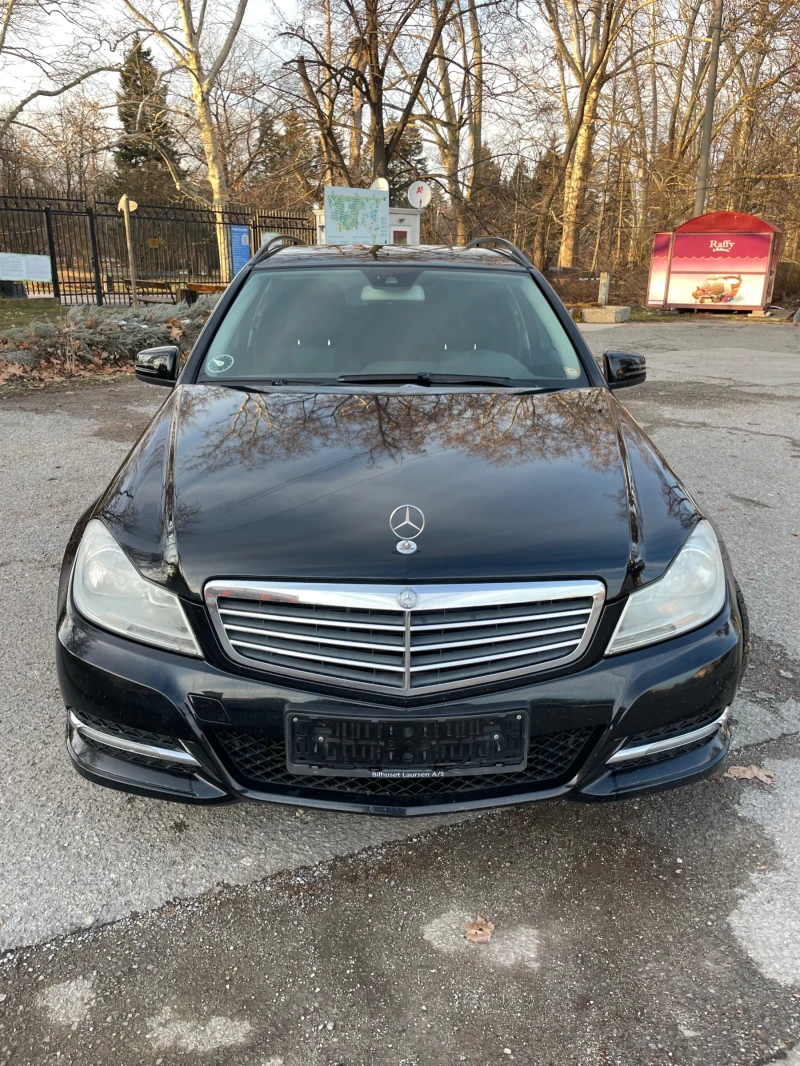 Mercedes-Benz C 200 136 кс, снимка 1 - Автомобили и джипове - 48490111