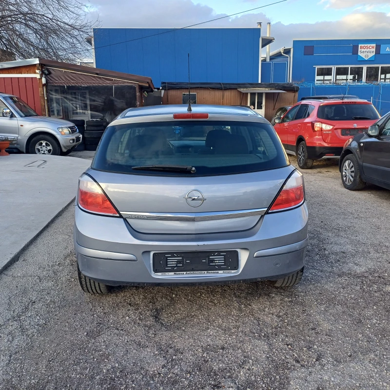 Opel Astra 1.4, снимка 4 - Автомобили и джипове - 48630431