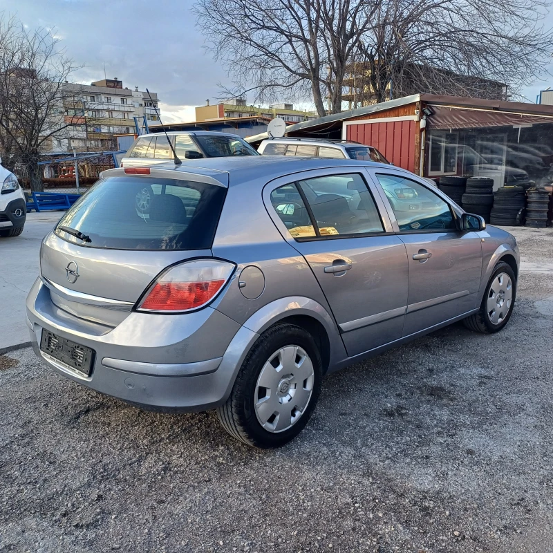 Opel Astra 1.4, снимка 5 - Автомобили и джипове - 48630431