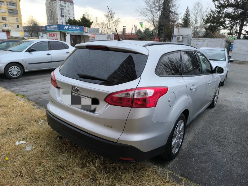 Ford Focus 1.0I ECO BOOST, снимка 2 - Автомобили и джипове - 48679612