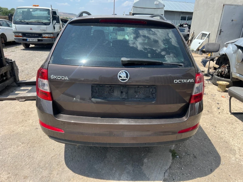 Skoda Octavia 2.0TDI , снимка 4 - Автомобили и джипове - 51139785