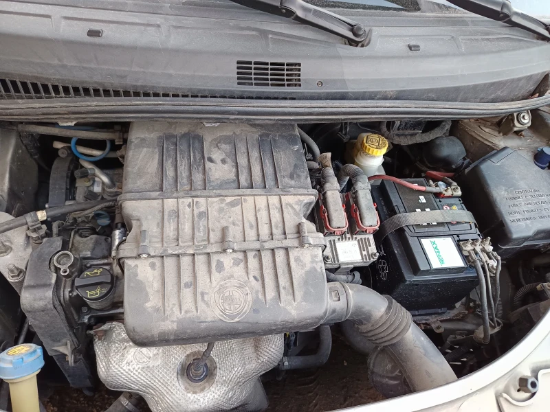 Lancia Musa 1400, снимка 8 - Автомобили и джипове - 52497618