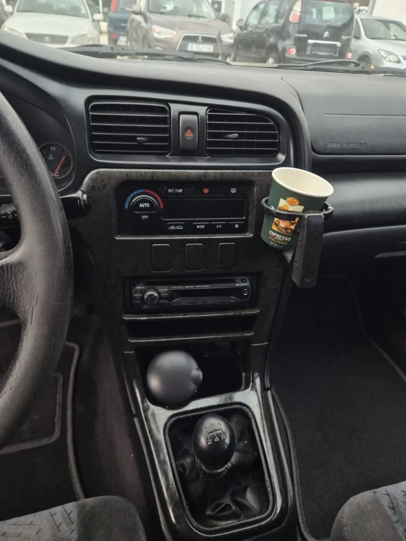 Subaru Legacy 2.0 125 к.с., снимка 10 - Автомобили и джипове - 52728513