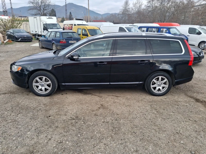Volvo V70 4?4, Автоматик, 185 к.с, всички екстри. , снимка 2 - Автомобили и джипове - 52834437