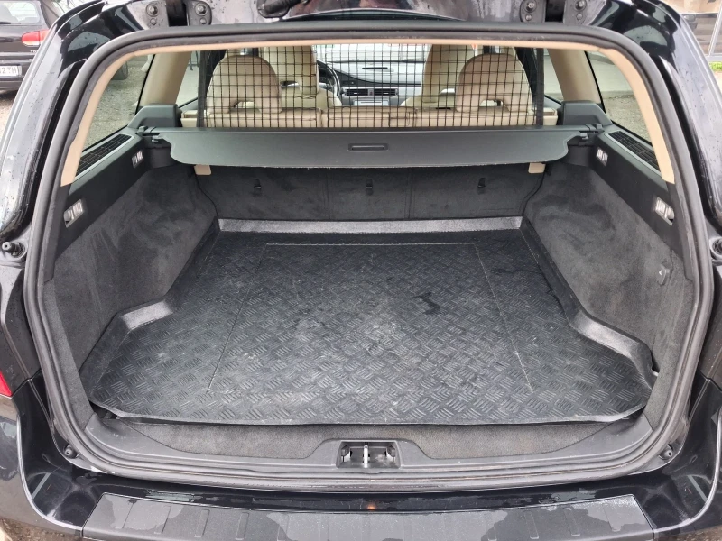 Volvo V70 4?4, Автоматик, 185 к.с, всички екстри. , снимка 13 - Автомобили и джипове - 52834437