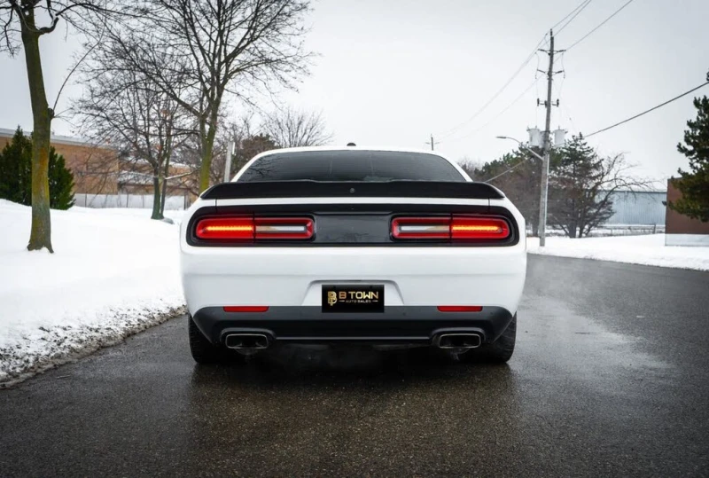 Dodge Challenger * Hemi* Scat Pack Shaker* АвтоКредит* (ЦЕНА ДО БГ), снимка 6 - Автомобили и джипове - 53134194