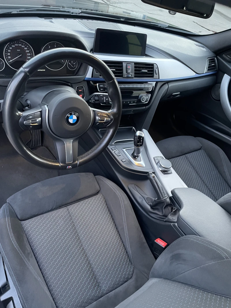BMW 320 xDrive M Sport, снимка 7 - Автомобили и джипове - 53561668
