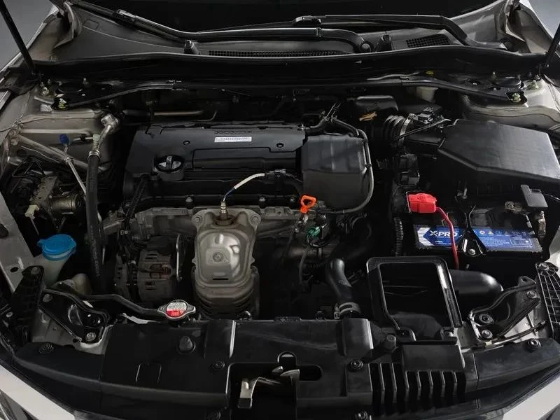 Honda Accord, снимка 5 - Автомобили и джипове - 56707633