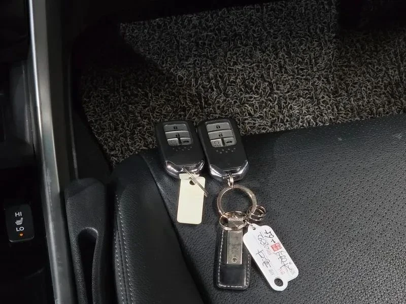 Honda Accord, снимка 11 - Автомобили и джипове - 56707633