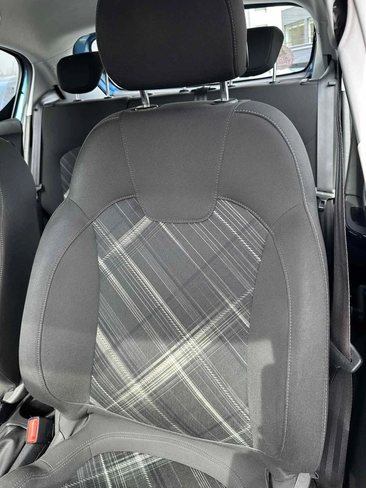 Opel Corsa AUTO - изображение 4