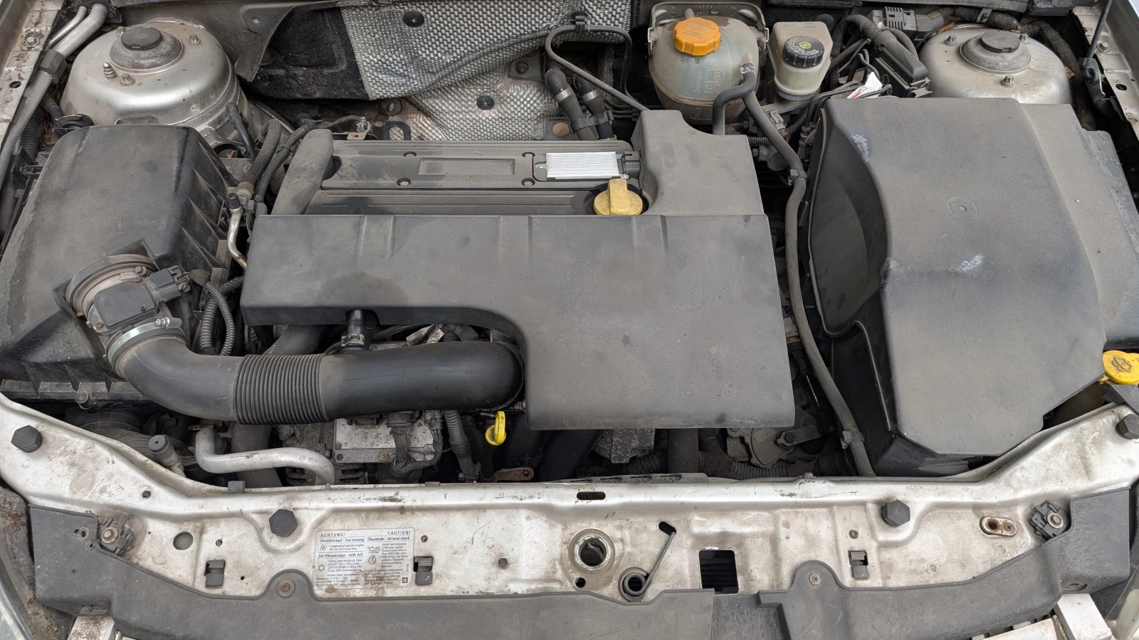 Opel Vectra 2.2 ECOTEC - изображение 4