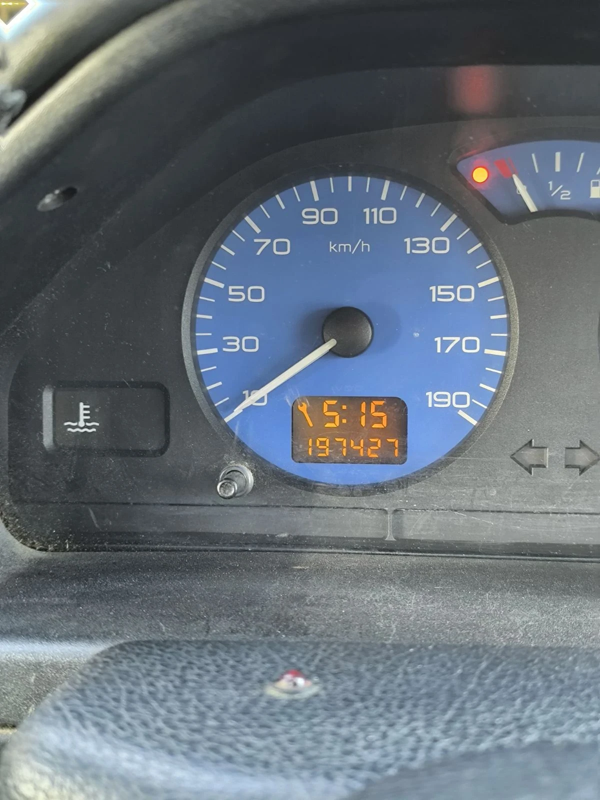 Peugeot 106 1.0i - изображение 8