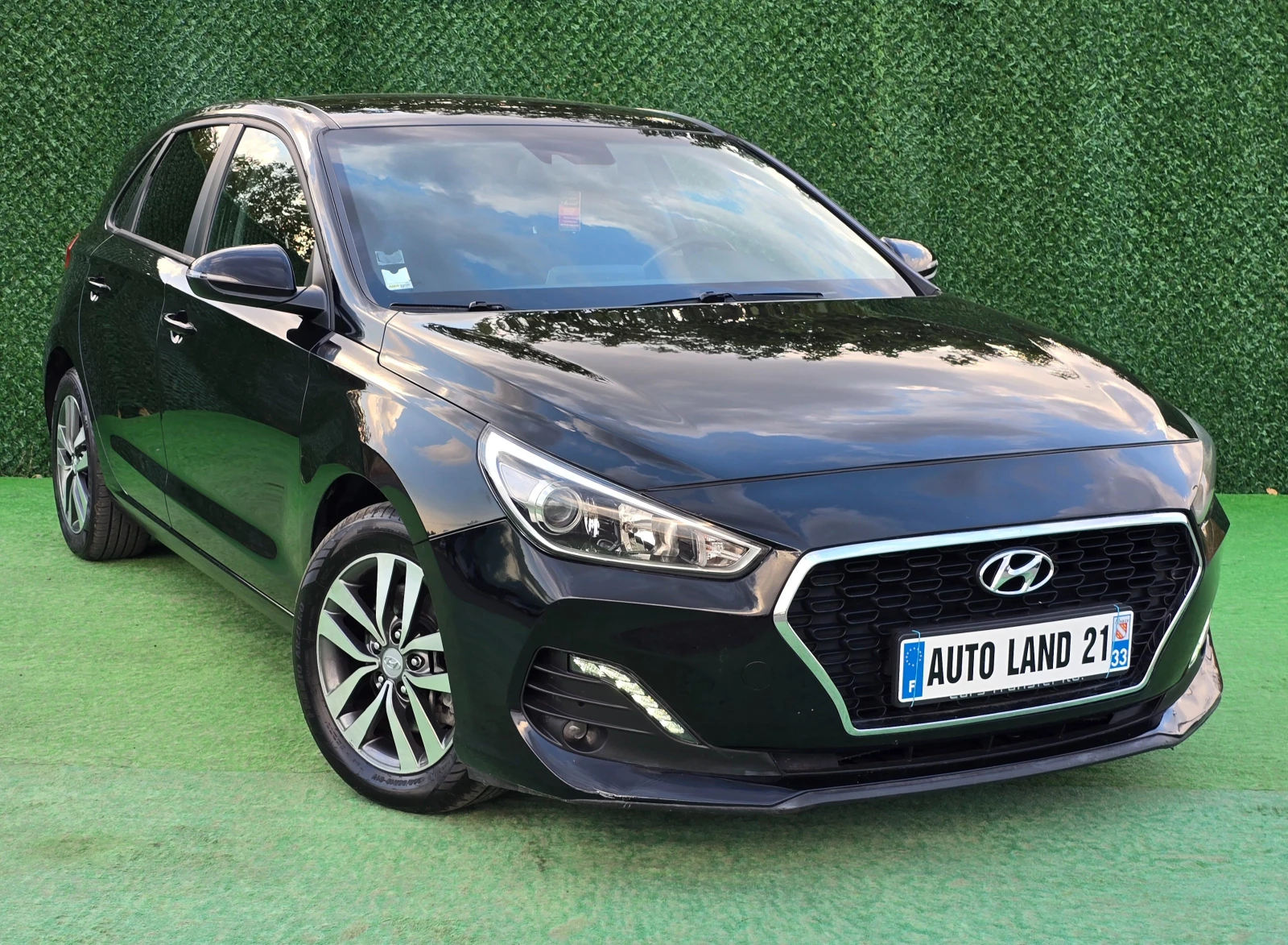 Hyundai I30 1.6CRDI* 95кс* НАВИ* КАМЕРА* Евро 6*  - изображение 3
