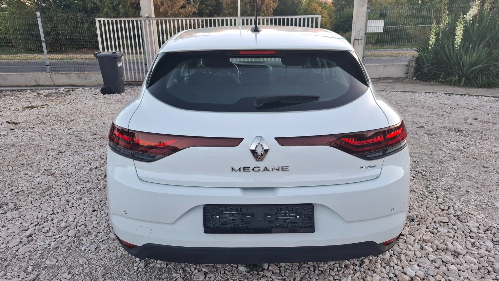 Renault Megane 1.5 DCI   | Mobile.bg   10
