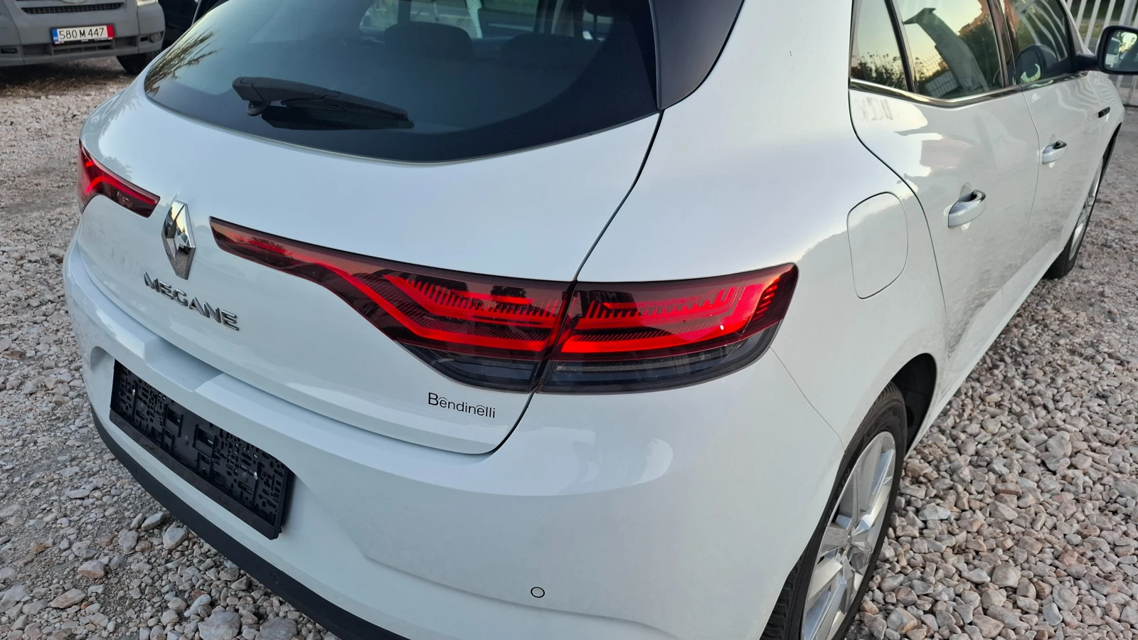 Renault Megane 1.5 DCI   | Mobile.bg   11