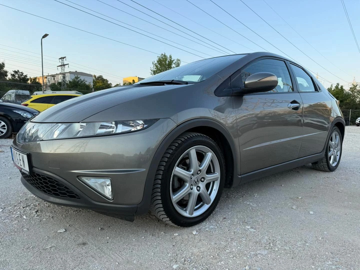 Honda Civic 1.8 i-VTEC - изображение 2