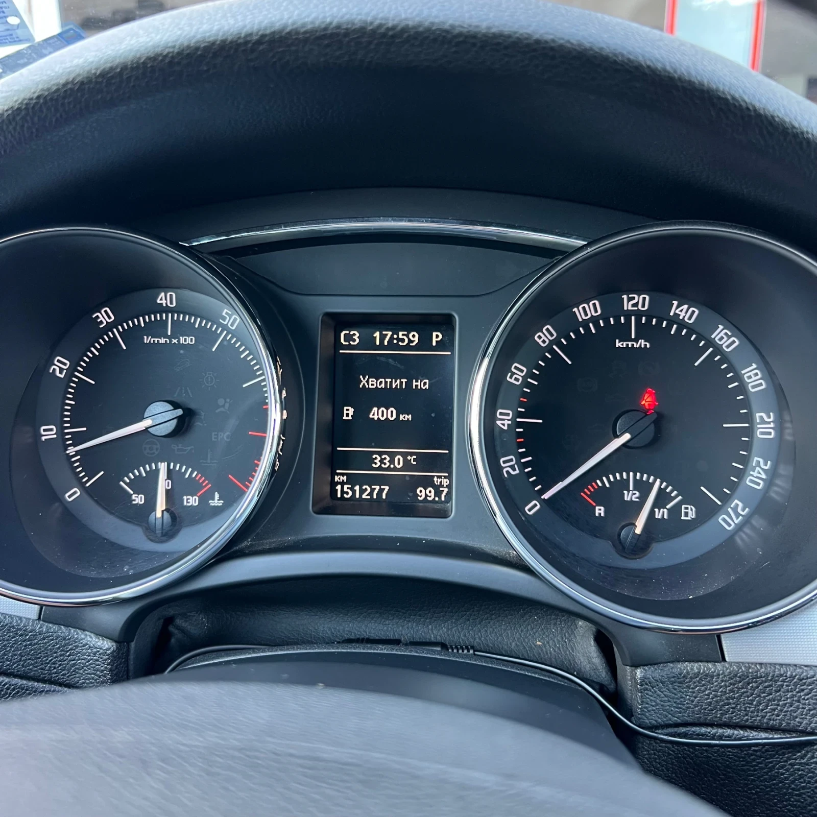 Skoda Superb  - изображение 4