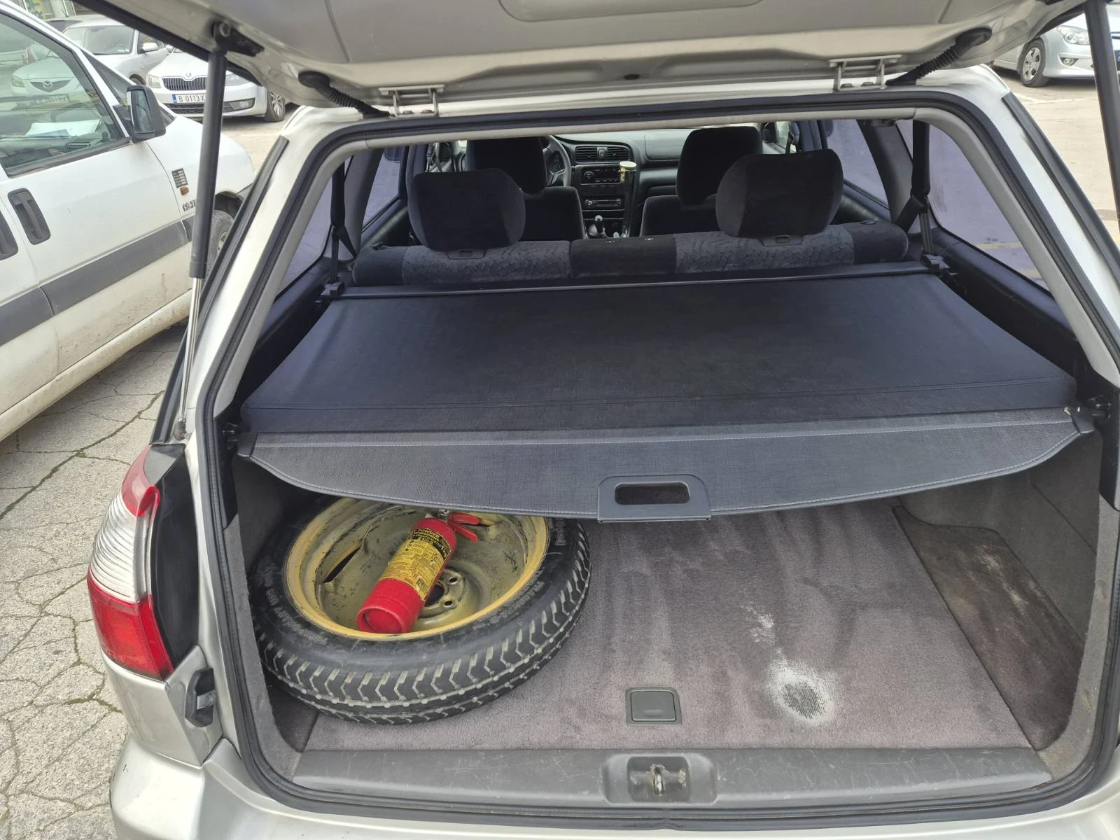 Subaru Legacy 2.0 125 �.�. | Mobile.bg � ����������� 11