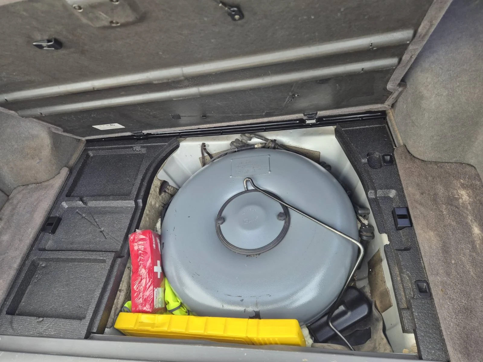 Subaru Legacy 2.0 125 �.�. | Mobile.bg � ����������� 15